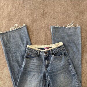 Edikted Karlie Lace Trim Jeans Small